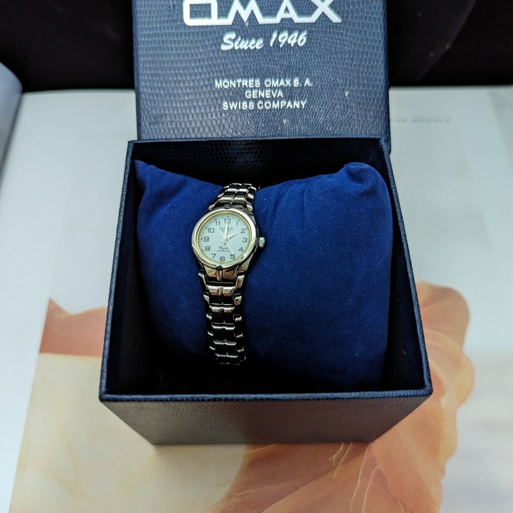 Vintage Women Omax Watch Swiss name Montres OMAX S A brand Quartz New Old Stock